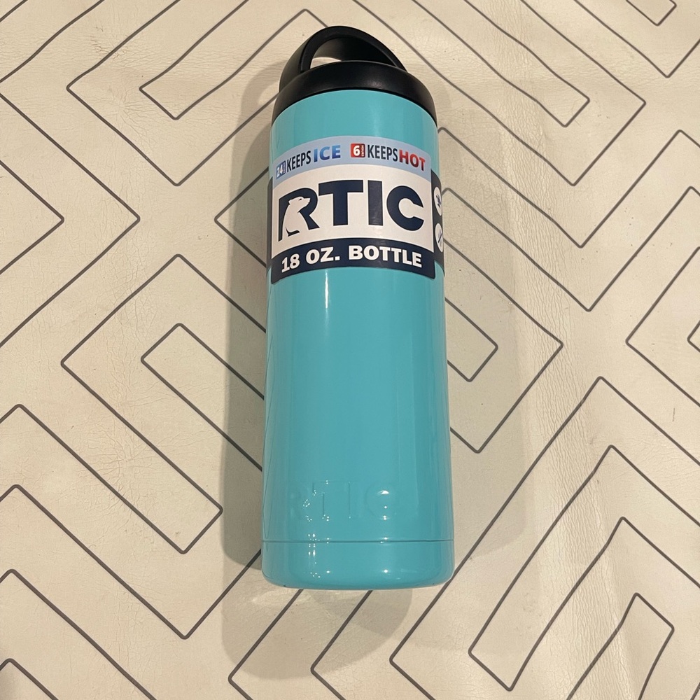 New RTIC 18oz. Bottle